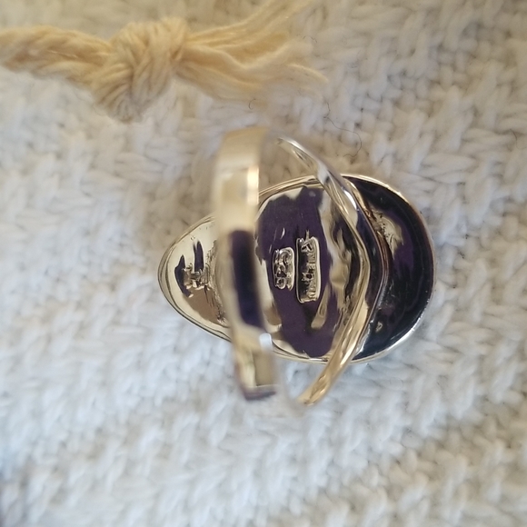 Sterling & Turquoise Ring - Picture 8 of 10